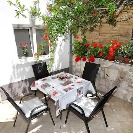 Apartment Frana-ugodan U Blizini Stare Jezgre Grada *